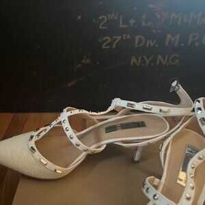 INC white shoes size 7